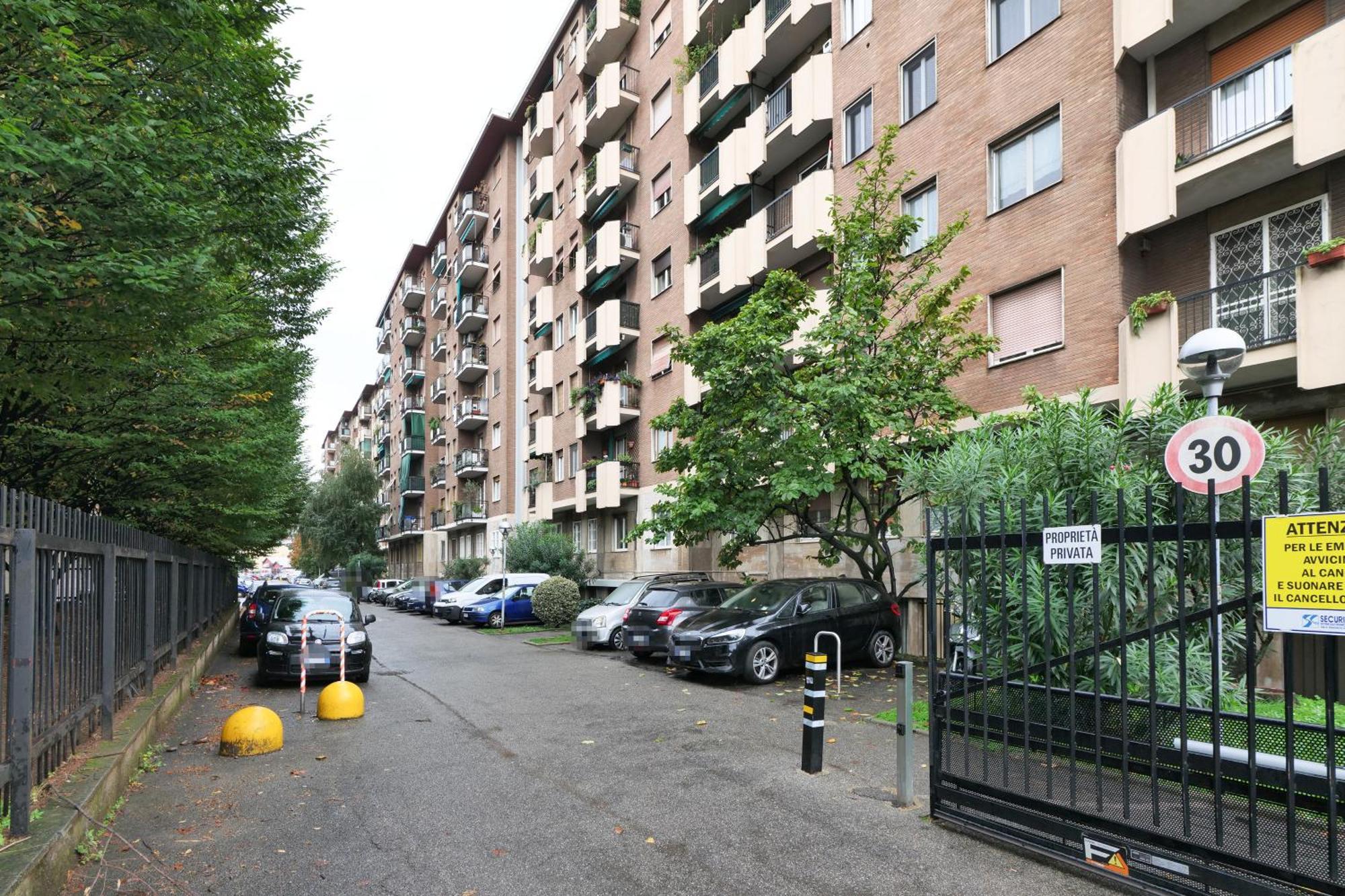 Apartamento Primopiano - Fabriano Milán Exterior foto